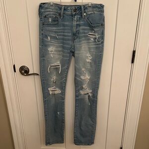 American Eagle Outfitters Light Blue Distressed Jeans